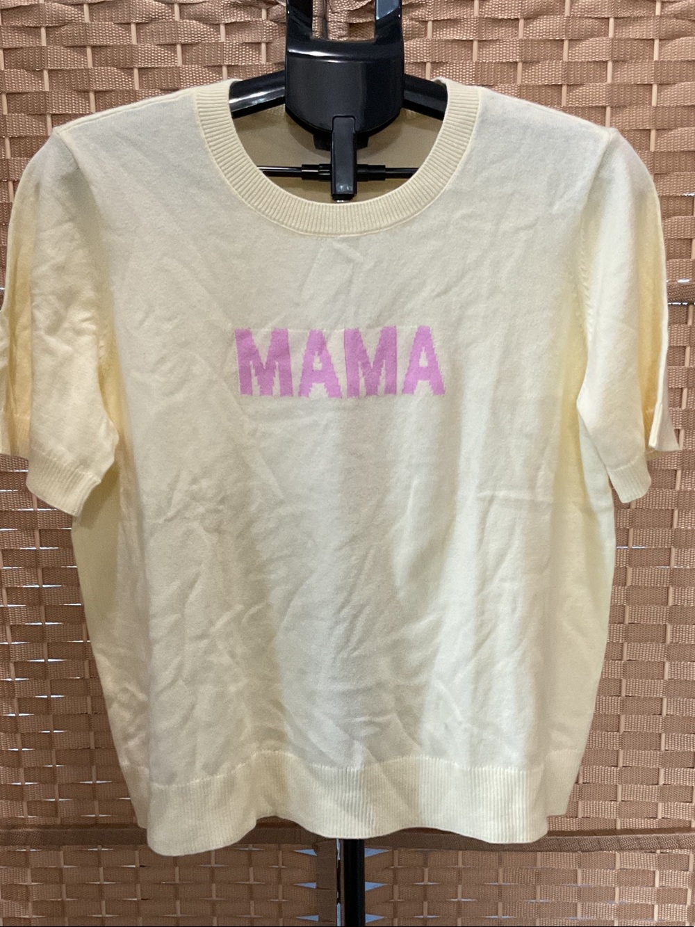 Vince Camuto Cream Short-Sleeve 'MAMA' Graphic Top with Pink Lettering